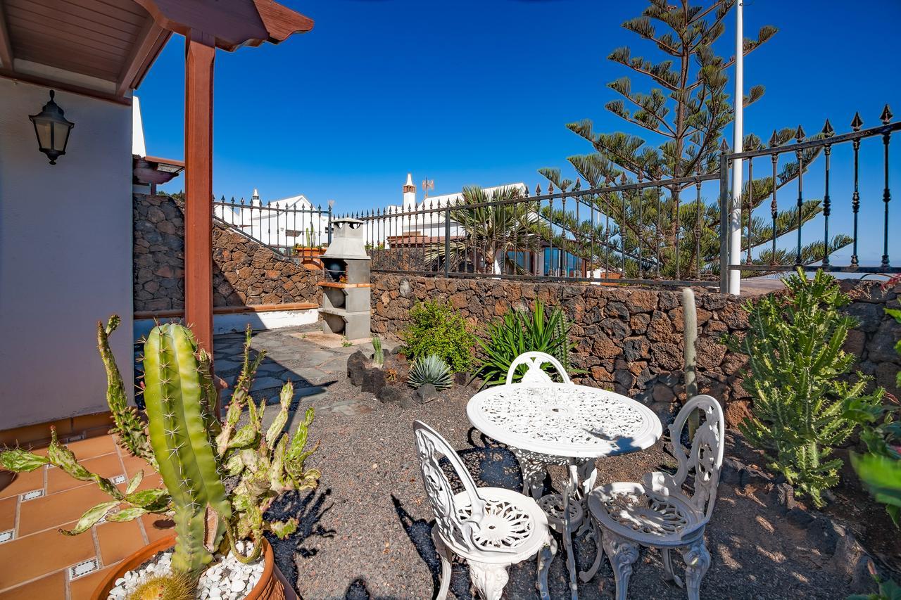 Villa Tías מראה חיצוני תמונה