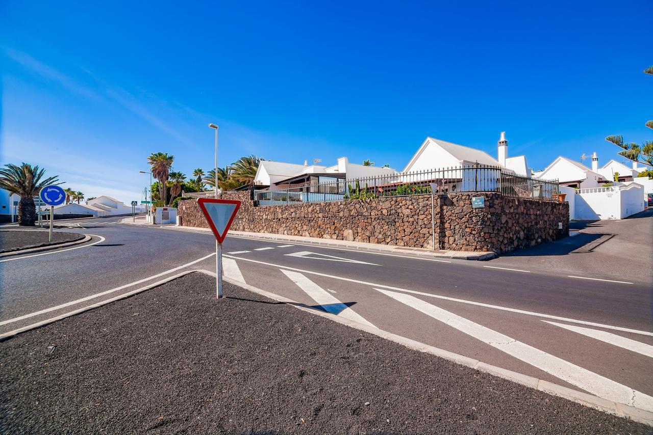 Villa Tías מראה חיצוני תמונה
